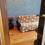 شقة на шептицьких إلفيف